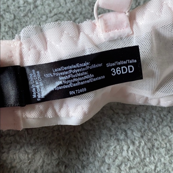 🎊 2/$30 VENUS Light Pink Bra - Picture 5 of 5